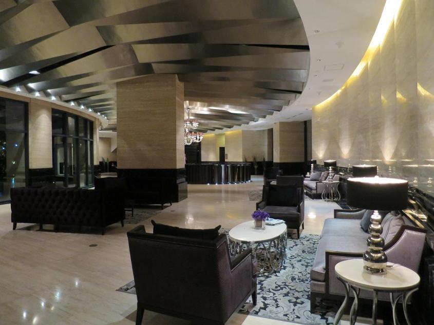 The Gramercy Residences Manila Bagian luar foto