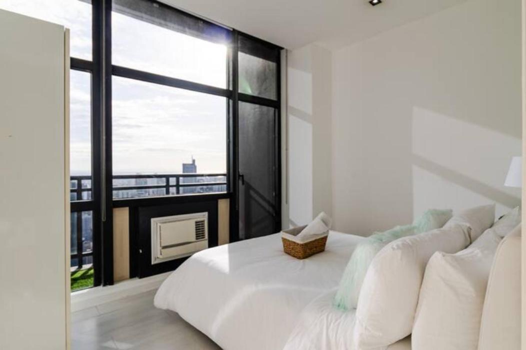 The Gramercy Residences Manila Bagian luar foto
